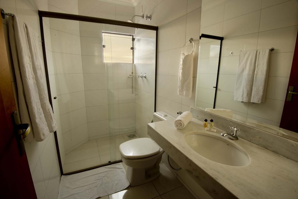 Grand Enio Hotel E Cantina Варжінья Номер фото